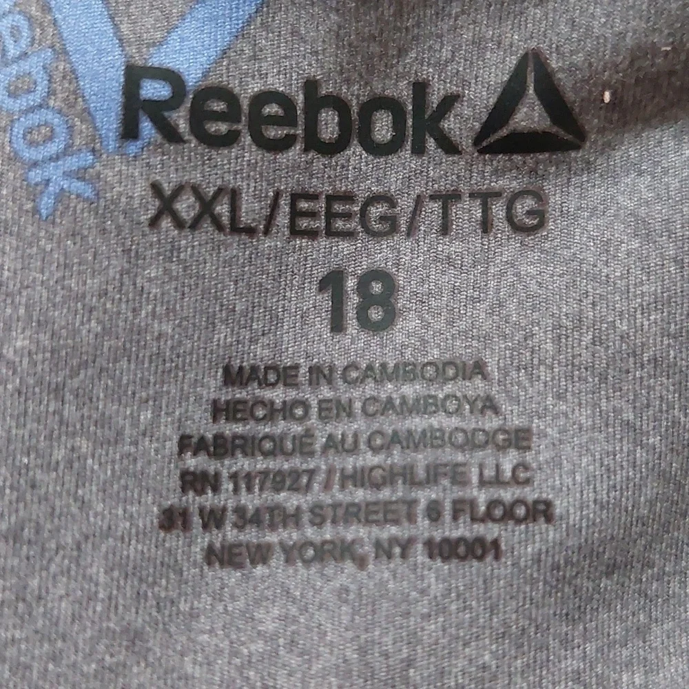 REEBOK girls printed Capri leggings NWOT